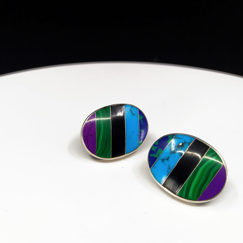 Stříbrné náušnice se sodalitem, malachitem, tyrkysem, původ: Mexiko