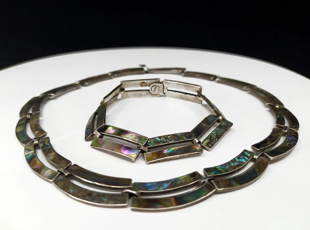 Stříbrný článkový náhrdelník a náramek s perletí – Mexiko