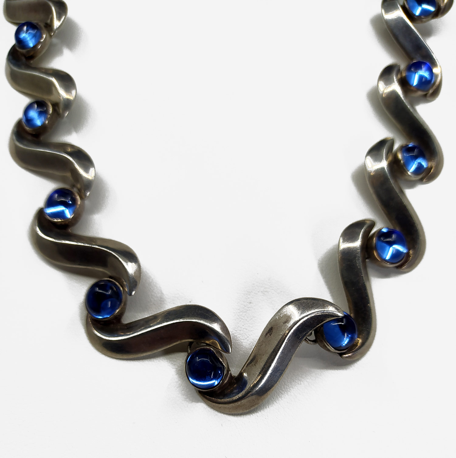 Náhrdelník ze sterlingového stříbra s modrým sklem, Margot de Taxco, Mexiko