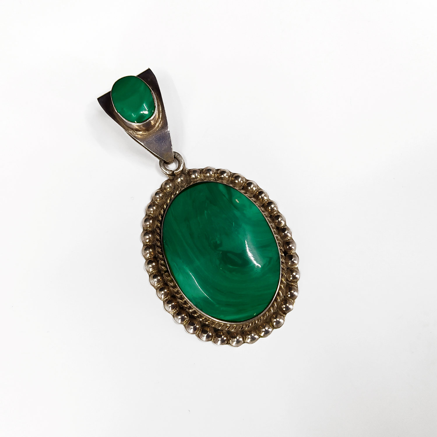 Stříbrný závěs s malachity, Taxco, Mexiko