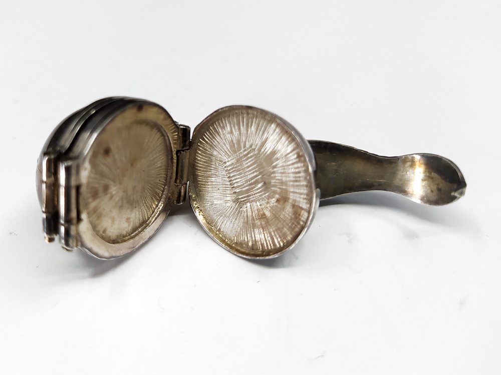 Stříbrný přívěsek ve tvaru jablka, rozkládací, Mexiko