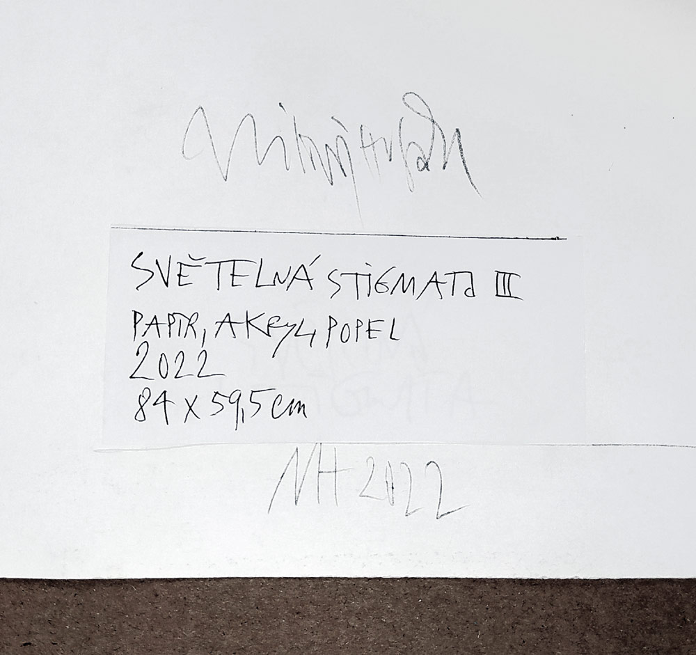Husák Milivoj – Světelná stigmata III, malba, papír, akryl, popel, 2022