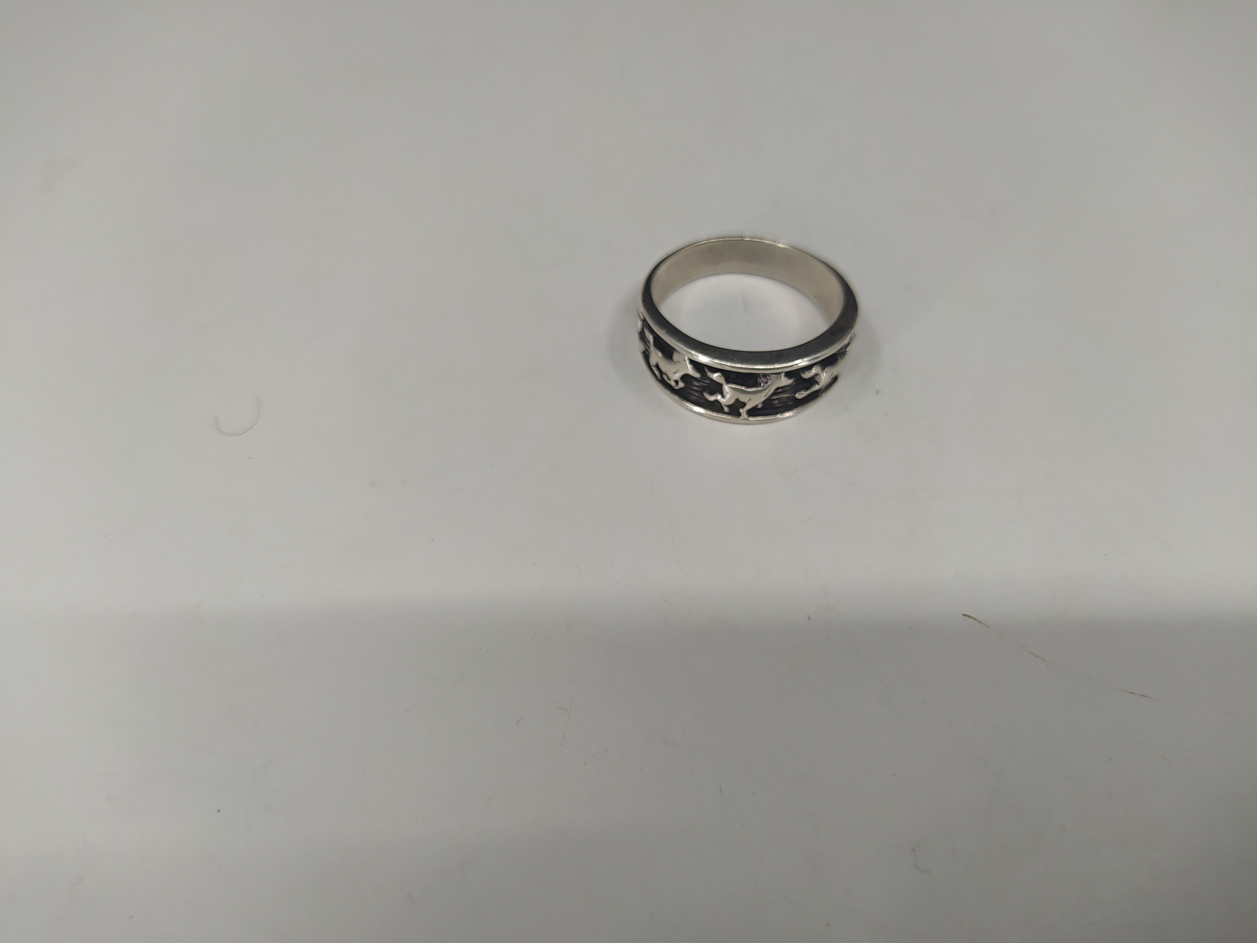 Prsten ze sterlingového stříbra s motivem koní, Evropa