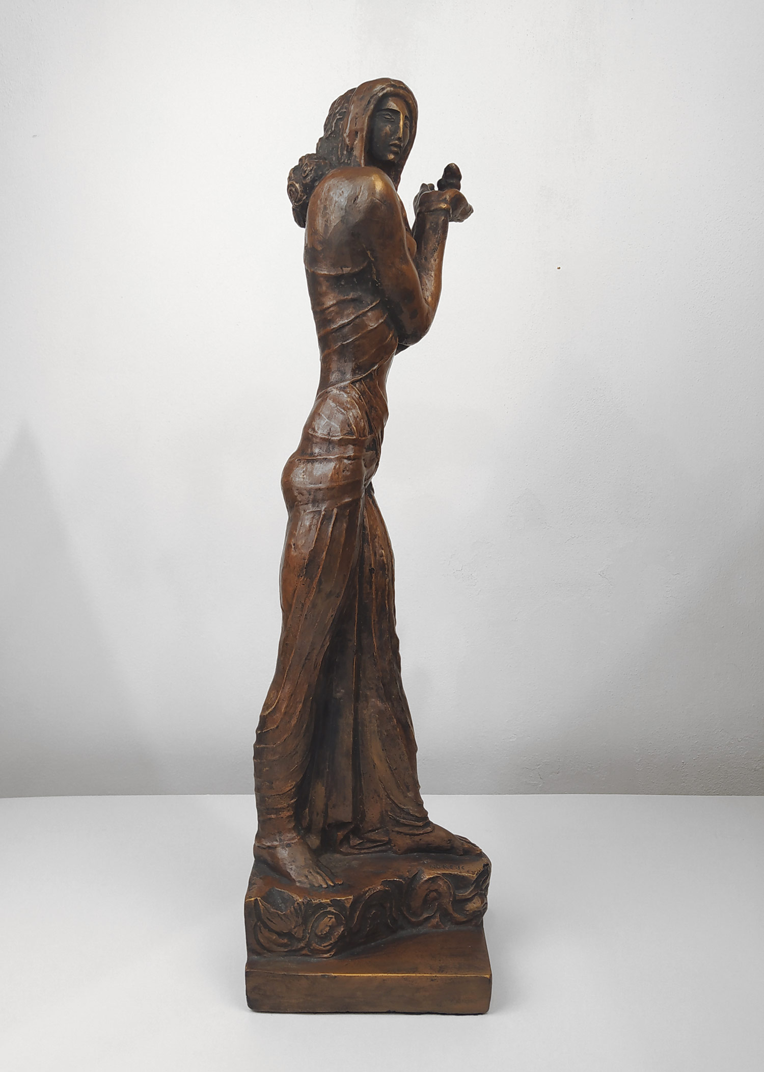 Horejc Jaroslav – Luna, patinovaná sádra, ca 1920