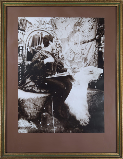 Mucha Alfons – Model for the Title Page of Le Chroniquer de Paris (1903), posmrtný stříbrný želatinový tisk, po 1939
