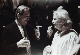 Rysová Hana – Václav Havel a Ladislav Smoljak, velkoformátová autorská fotografie, nedatováno