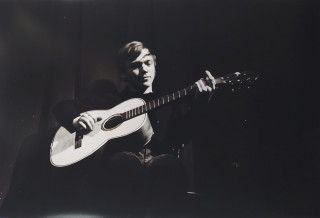Rysová Hana – Karel Kryl, signovaná velkoformátová autorská fotografie, 1969