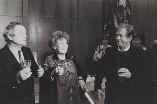 Rysová Hana – Václav Havel a Vlasta Chramostová, autorská fotografie, nedatováno