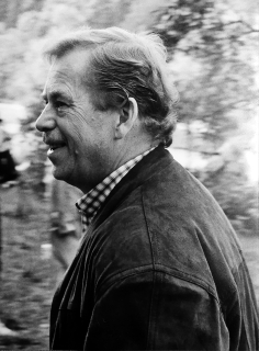 Rysová Hana – Václav Havel, velkoformátová autorská fotografie, ca 1990