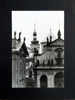 Rysová Hana – Kostel Nejsvětějšího Salvátora v Praze, signovaná autorská fotografie, ca 1990